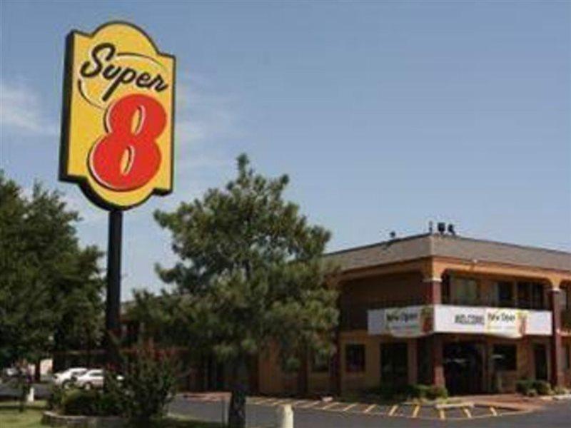 Oyo Hotel Tulsa Ok I-44/Route 66 ภายนอก รูปภาพ